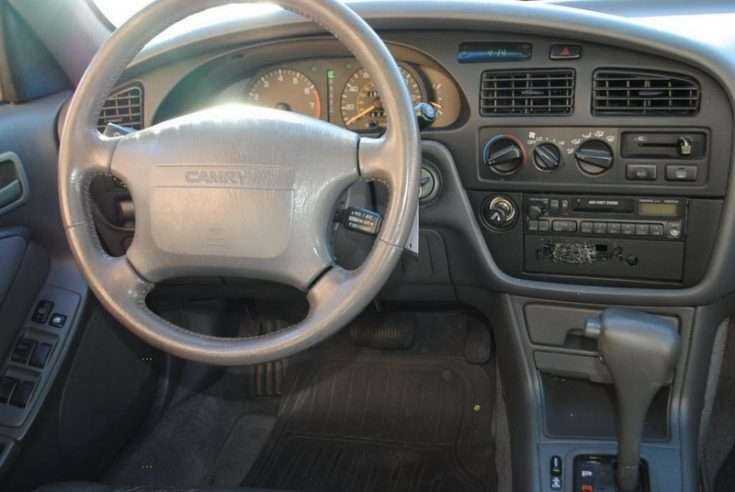 Салон Toyota Camry 1996
