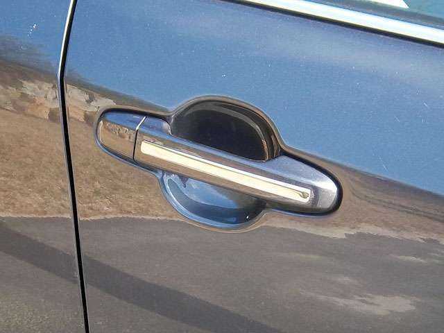 Дверь Toyota Camry