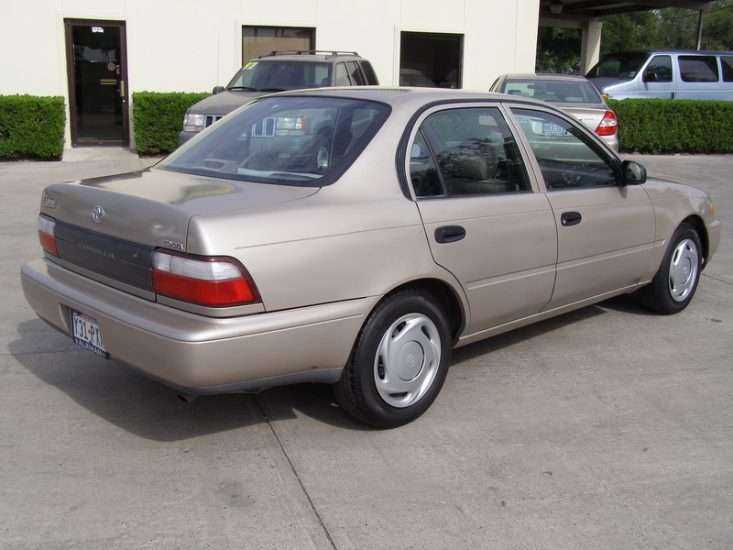 Toyota Corolla 1997 фотография